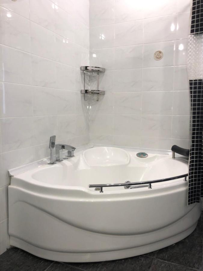 Stylish Apartments In The Heart Of The City! Τασκένδη Εξωτερικό φωτογραφία